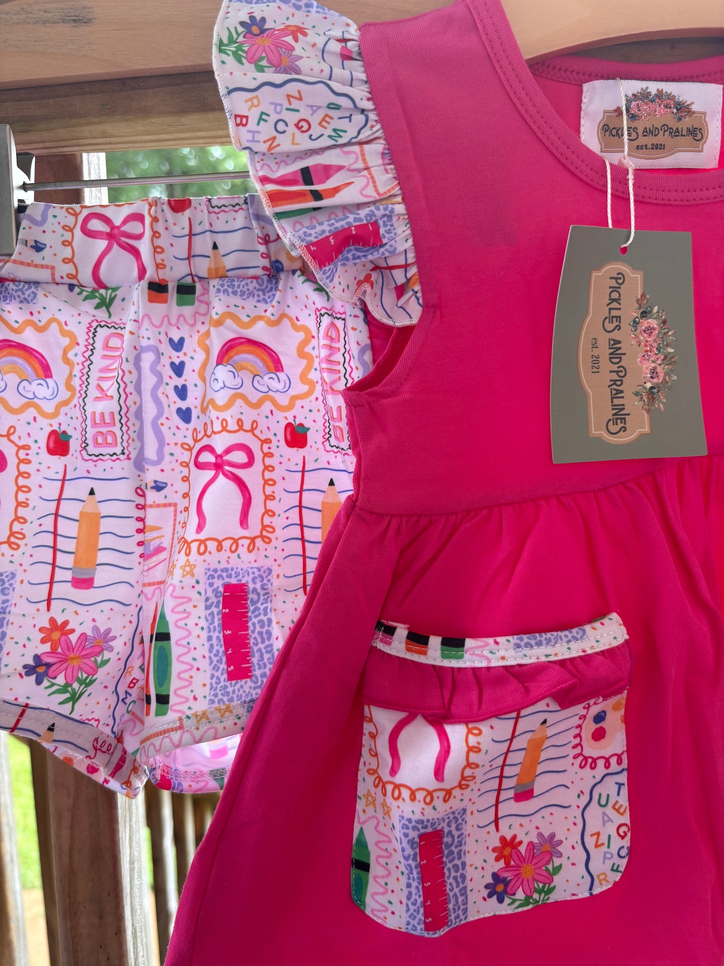READY TO SHIP | PREPPY AND CUTE