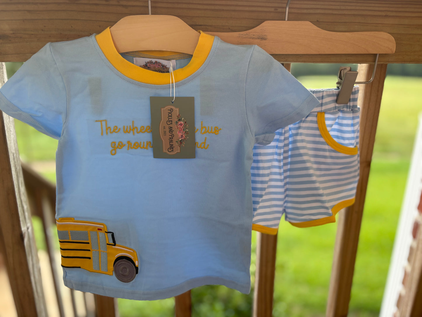 READY TO SHIP | BIG YELLOW BUS