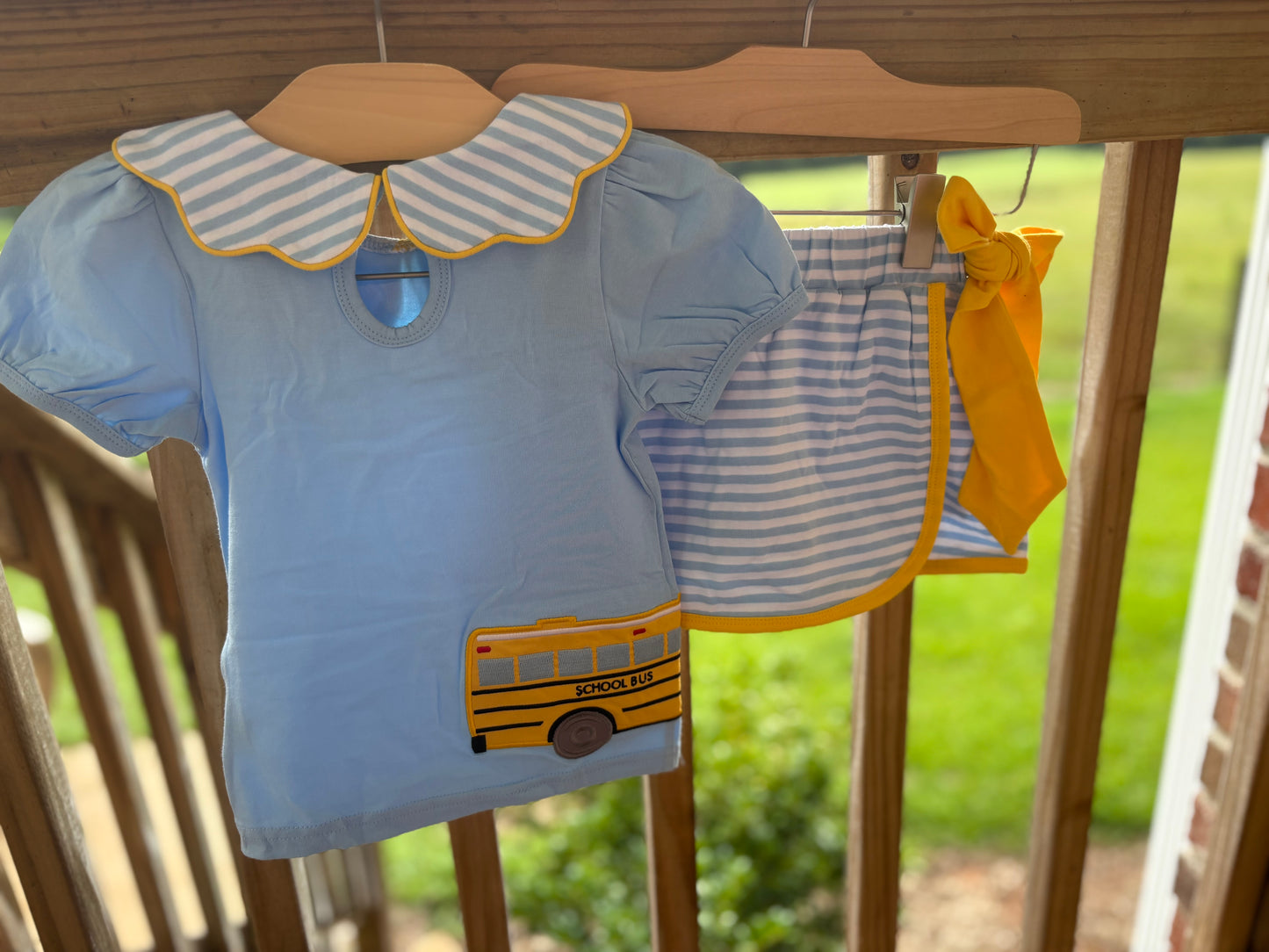 READY TO SHIP | BIG YELLOW BUS
