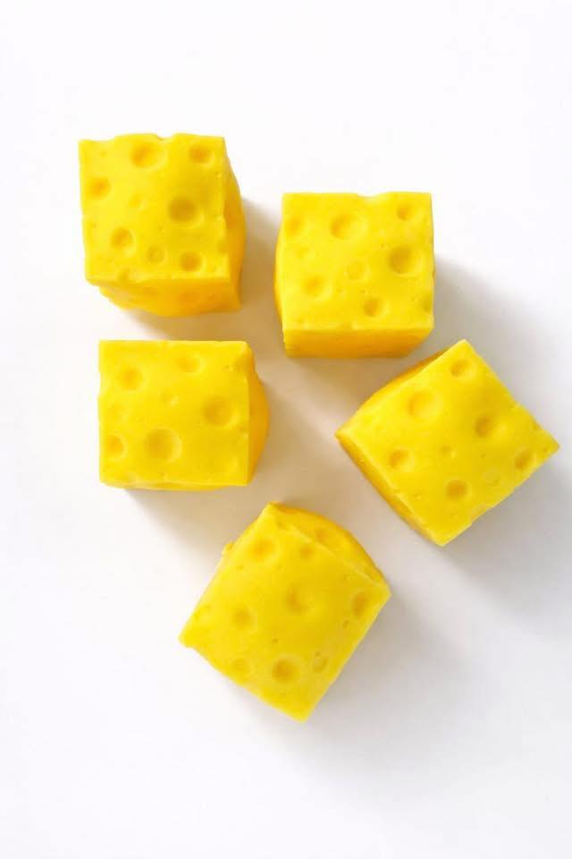 SQUISH CHEESE